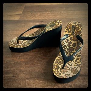 ⚡️Bebe Wedge Flip Flops ⚡️